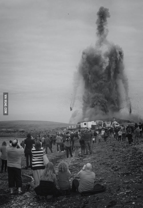 sixpenceee:  The demolition of a power plant created this human silhouette. 