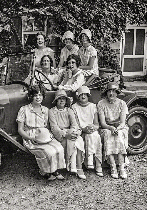 librar-y:  Washington, D.C. Rock Creek Park scenes — young women in automobile, 1924. 