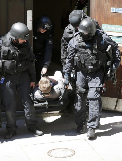 militaryarmament:  Police staging a mock Tunisia-style ‘marauding gun attack’ on streets of London in the biggest ever counter-terrorism exercise in the United Kingdom. The exercise included 999 services, intelligence agencies, Armed police, the military,