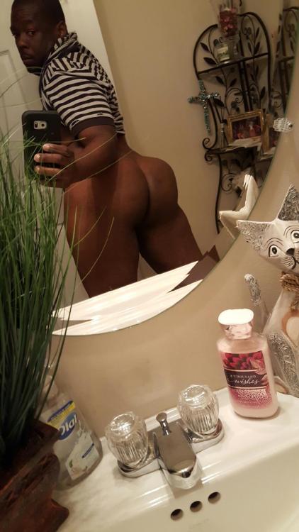 sthfulthk1: My ass….is it thick enough?