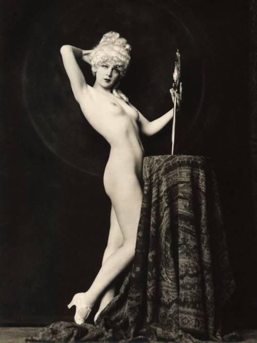 mistgates:  Alfred Cheney Johnston
