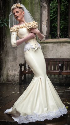 Hobble Wedding Dress / Wąska Suknia Ślubna