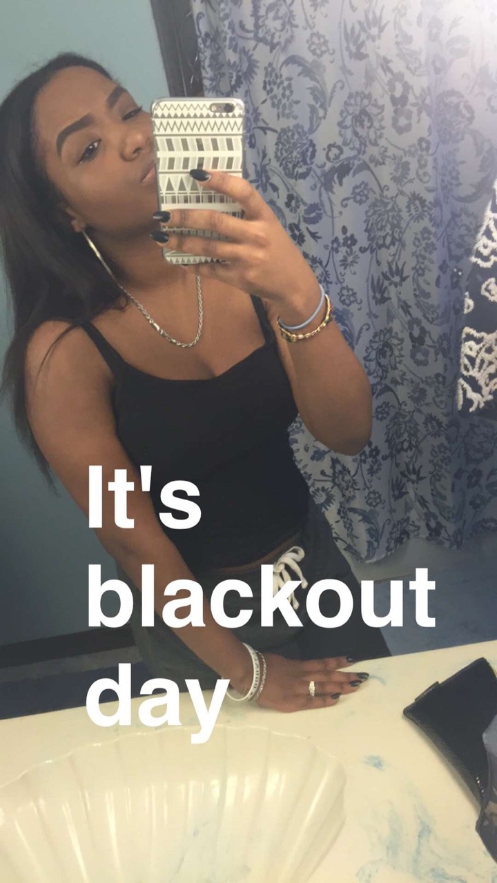 jamaicanamazon:  zampapi:  blackout blackout blackout sc: jamaican_mecraz twitter: