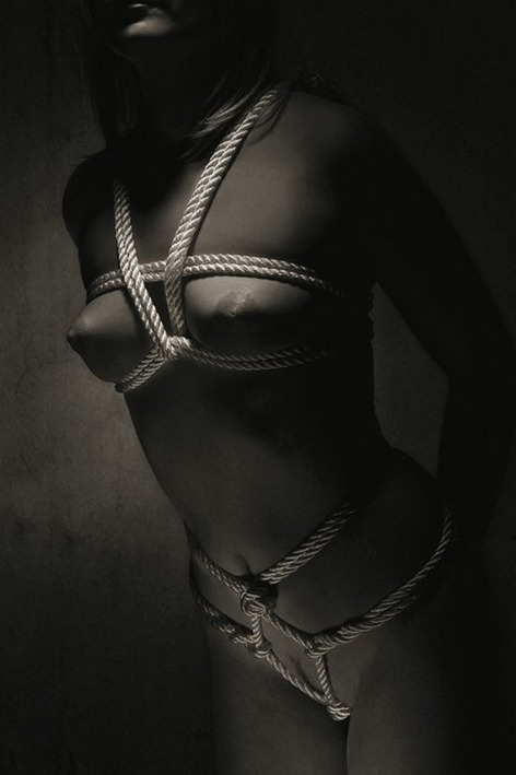 Kinky iPhone Wallpapers
