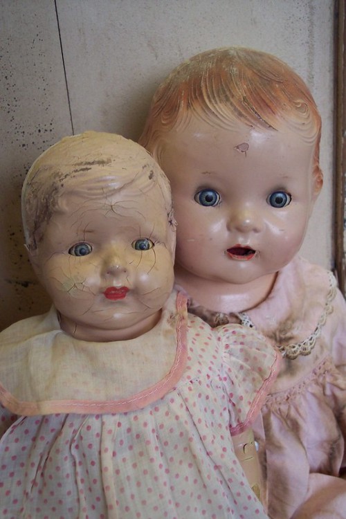 freakscircus:Vintage composition dolls