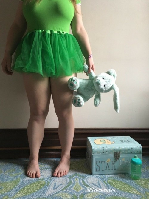 littlequeenem: littlequeenem:  Bunny and I are getting ready for Easter the baby way  Do not remove 