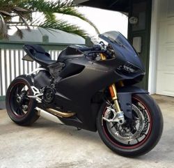 motorcycles-and-more: Ducati 1199 Panigale