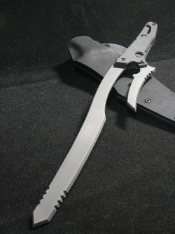 I love blades < |3