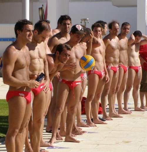 Water polo - its a team sport&hellip;