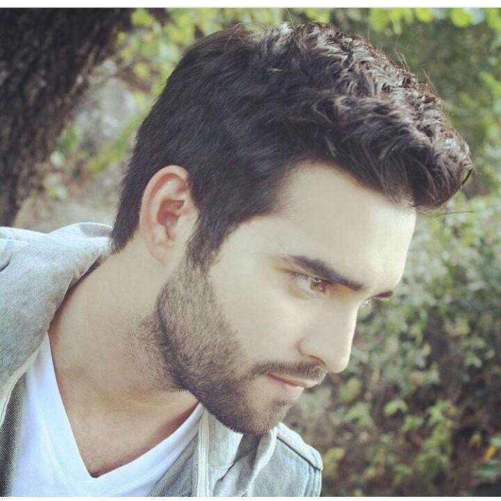 Can we talk about Tyler Hoechlin’s clone?