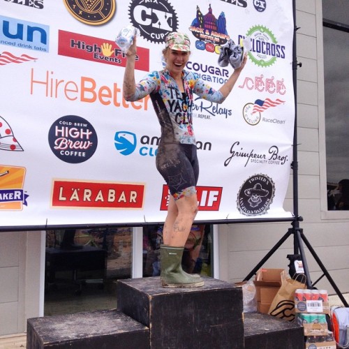 parker-devin: @joleneholland. Solo podium. Like she finished. By herself. #TXCX #cx #cyclocross by g