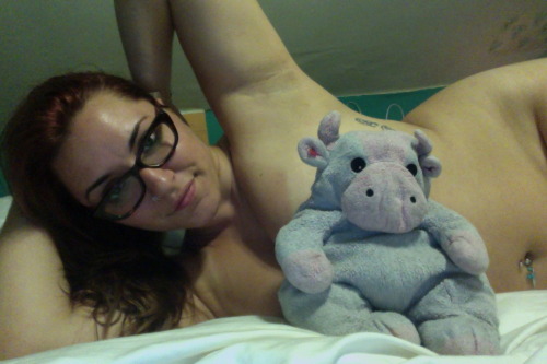 oceanfweak:  moocow will be my only cuddle buddy until september, he’s lovin’ it 