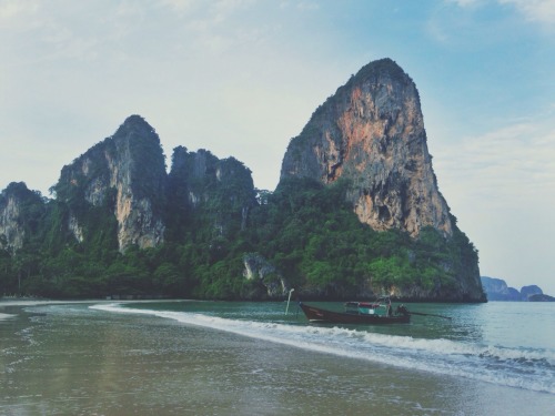 arianaaperea:  7.17.14 Railay Beach