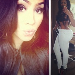 allthickwomen:  Deelishis  GOT DAMNNNN, THAT