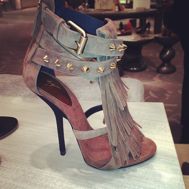visualvixen:  Giuseppe Zanotti  