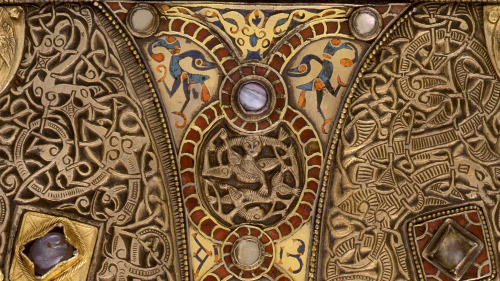 sexycodicology:Details from the rear cover of the Lindau Gospels.Gilt silver, enamel, and jeweled bo