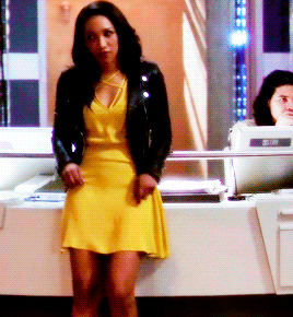 wallyiris: IRIS WEST WEEK ✿ day eight » free day   Iris and white people (minus barry)  T