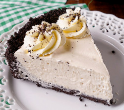 delicious-food-porn:  Irish Cream Pie  No