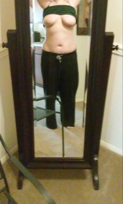 so-maybe-im-addicted:  This is my real body.