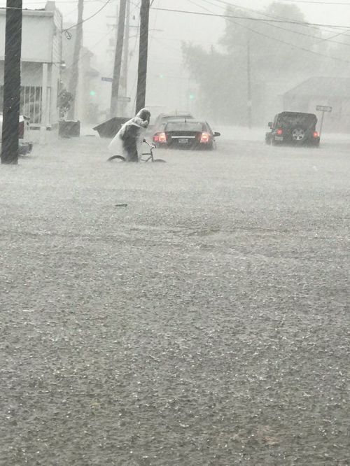 jbaines19: Saturday’s flooding rains in New Orleans caused scattered property damage across th