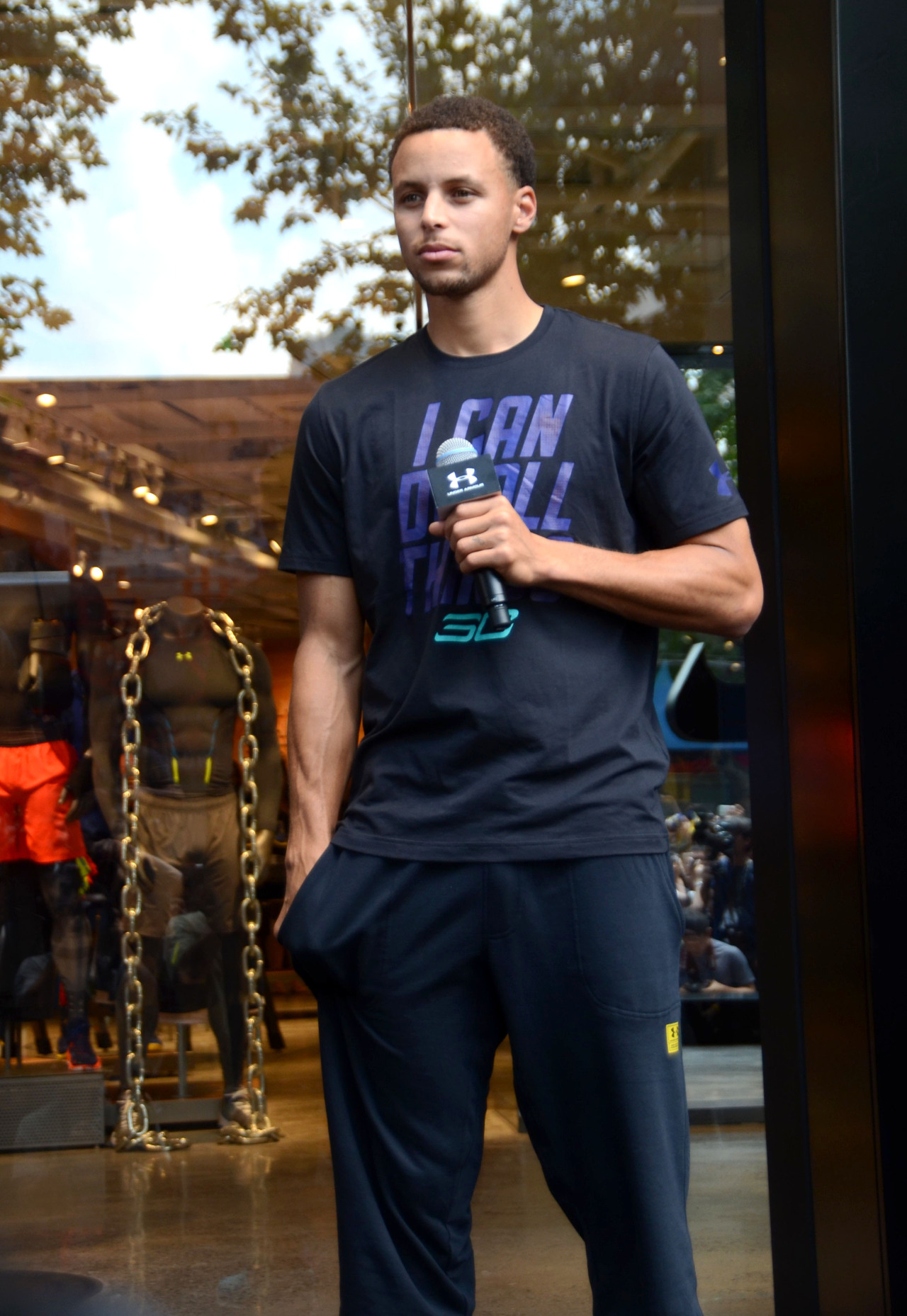 celebritiesofcolor:  Stephen Curry attends the opening ceremony for the flagship