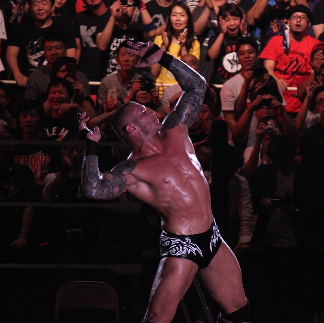 ortons-hooligans:Randy orton Wwe live 9/16/2017 osaka/ japan 🇯🇵 (1)