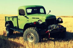 doyoulikevintage:  DODGE POWER WAGON 