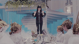 hrcrux:get to know me meme: [1/5] favorite music videos   ↳ come back home - 2ne1