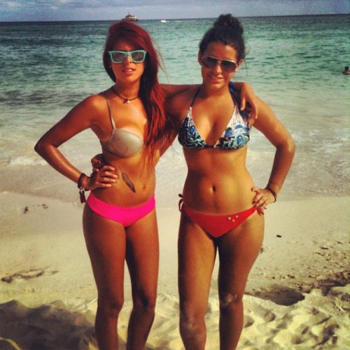 bikinigoddesses.tumblr.com/post/48336916217/