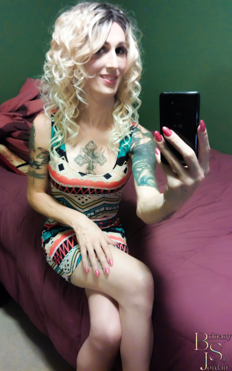 brittanystjordan: One of the amzingly stunning dresses sent to me from my wishlist ;) amzn.co