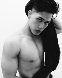 chinkoheartschinko:Adrian Burgos (@theyansterr