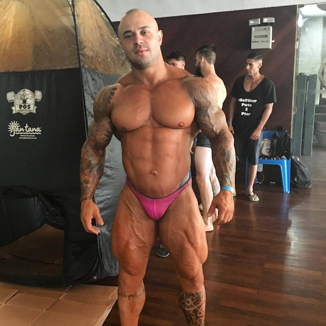 nicephysiques: Guilherme Pacheco (@guilhermepacheco_ifbb)  