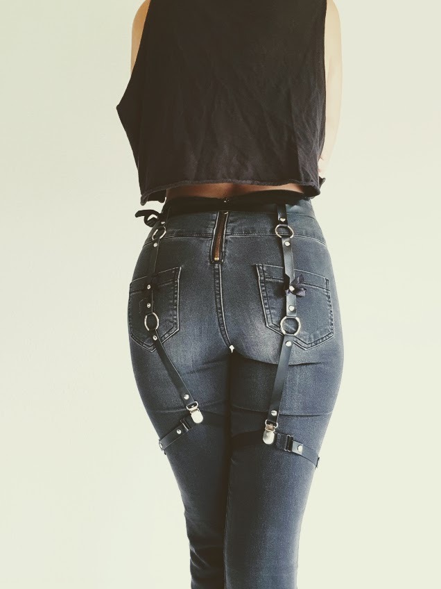 asnescio: 🖤🖤🖤
