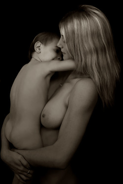 Zen-Naturism:  Rickgordonphotography:  Krystal &Amp;Amp; Ryan Mother And Child Reunion