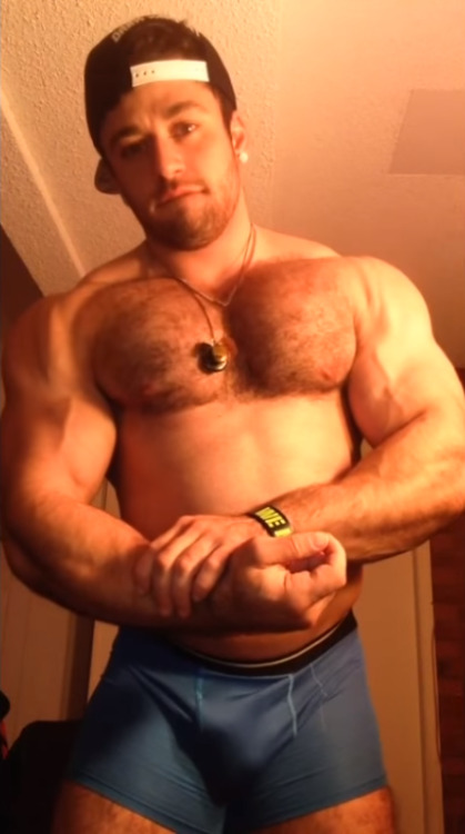 fuckyeahbeefymen:  Dave Amaral 