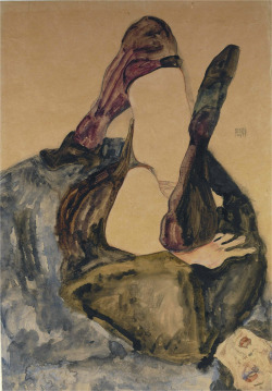 artexpert:  Frau mit erhobenem Bein und lila