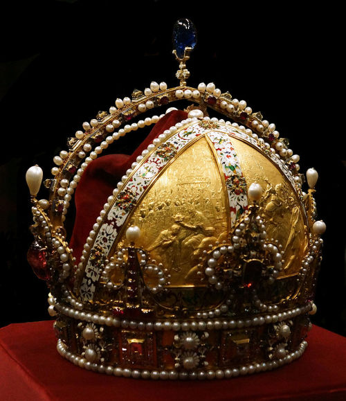 The Imperial Crown of Austria (German: Österreichische Kaiserkrone) was made in 1602 in Prague by Ja
