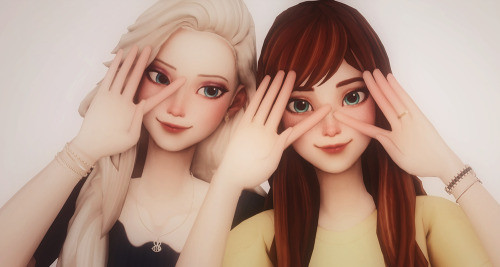 Elsa &amp; Anna &lt;3