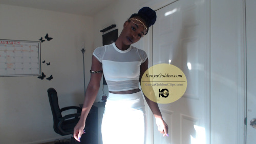 kenyagoldengirl:  kenyagoldengirl:  Bitch where my dough? Join: KenyaGolden.com Watch: KenyaGoldencam.com Donate: PiggyBankGirls (car fund: any amount is greatly appreciated)  Recorded some videos in this ‘fit today.  