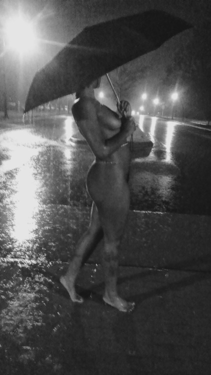 XXX afrothundrr:  Lady in the midst of the storm… photo