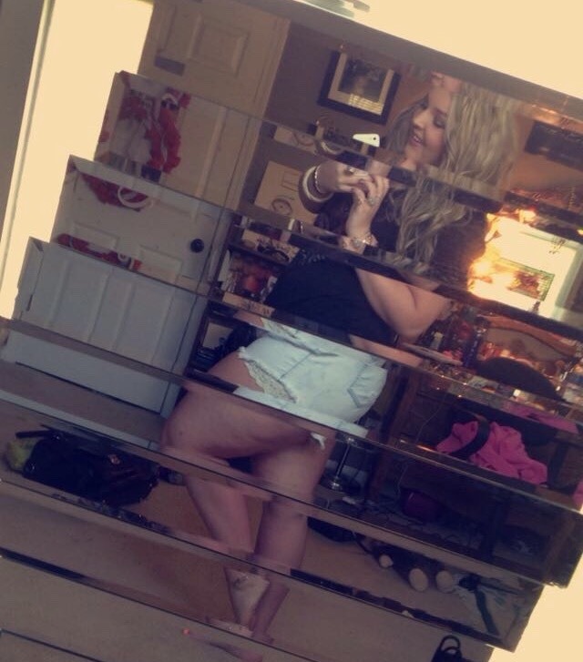 imaloneinthiscityyy:  Hi guys. I’ve officially ran 100 miles since I started working