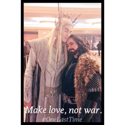 dwarfsmut: danicosplay: #TheHobbit #OneLastTime #Thorin #Thranduil #Thorinduil #cosplay u dorks bein