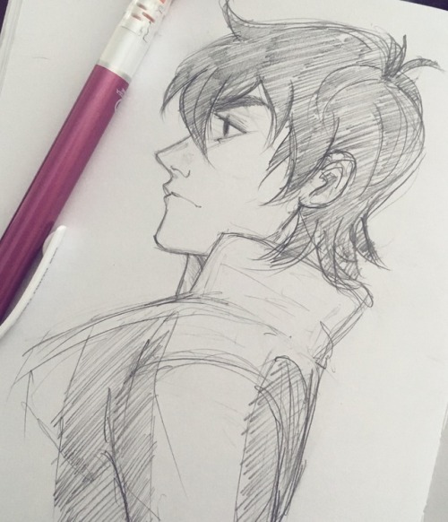 inkymint: My sketchbook: hey how about you draw a character other than Keith My hand: ‍♀️