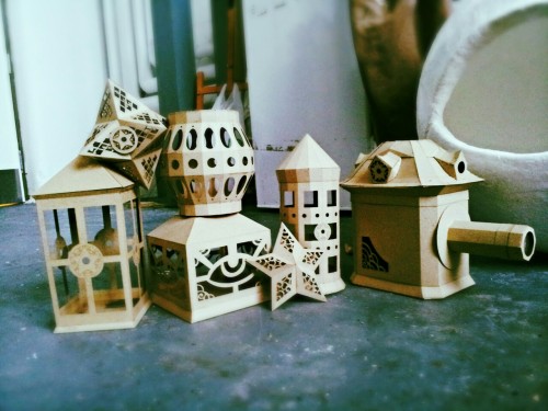 A Profusion Of Cardboard Lantern. Now Just This, But Twelve Times As Many.