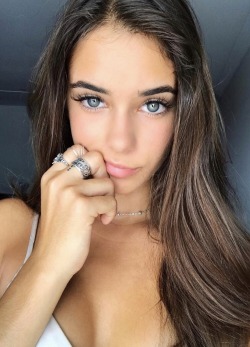 emilovich-84:Renee Herbert porn pictures