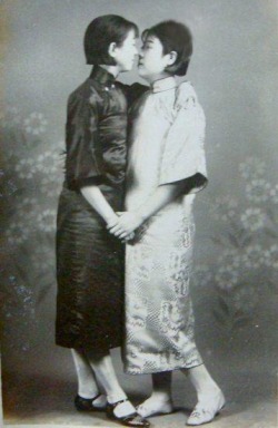 Porn Pics innocentyurilove:1930s Chinese Couple