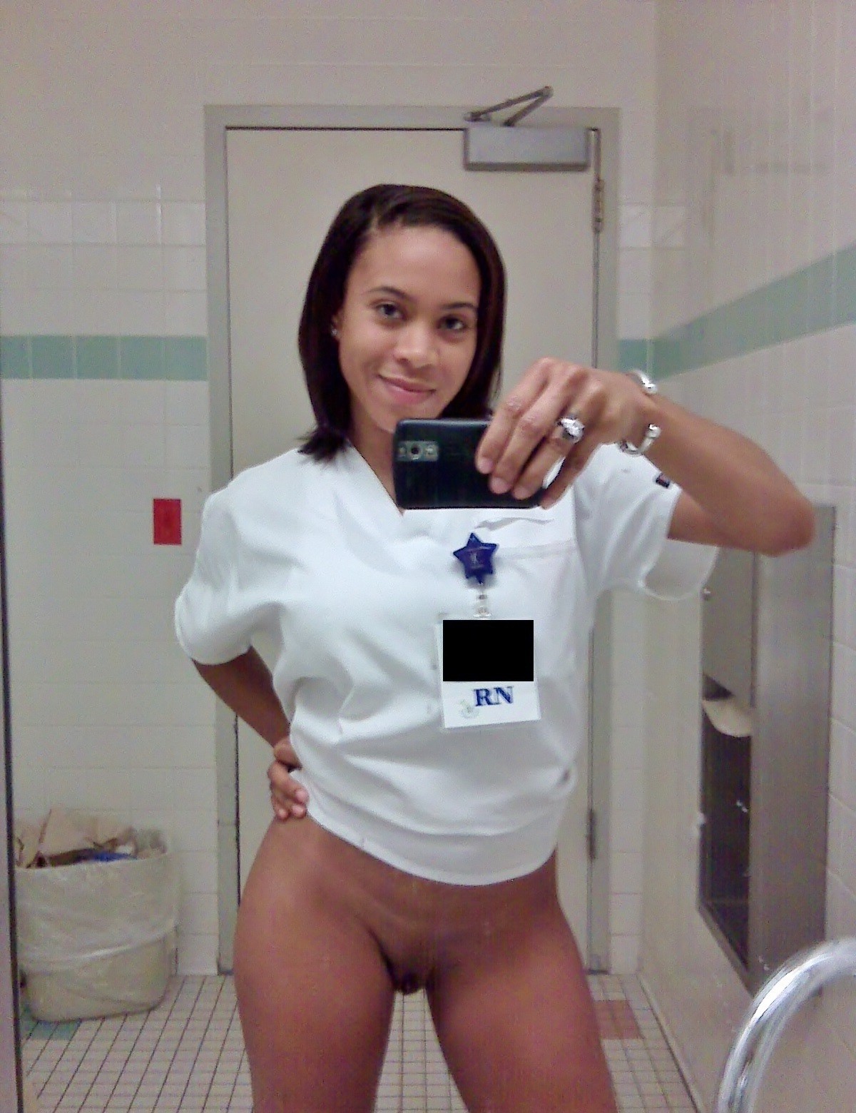 nakedgirlsatwork:  booomer75:  Hot nurses flashing.   Naked girls @ work 😜 