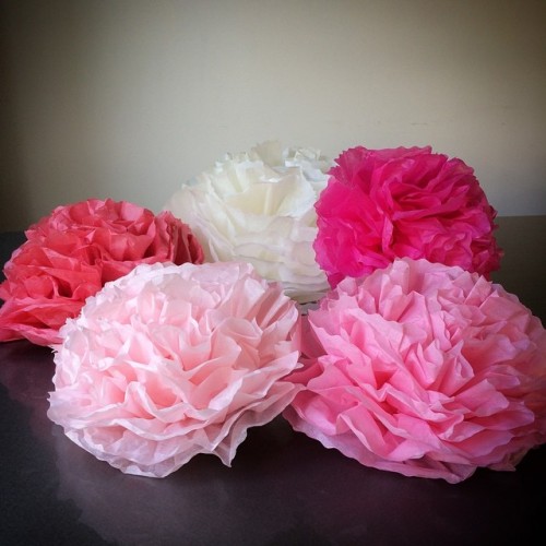 In the pink .. Bridal blooms #paper #handmade #decorations #weddings #brides #styling #pearlandearl