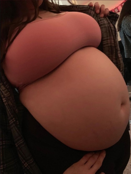 nfr30: onemorebite3:  thicccollegegirl   @sweetsouthernfeedee so perfectly round