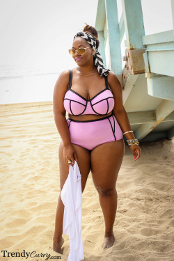 trendycurvy:  Win a Monif C. Swimsuit!Enter